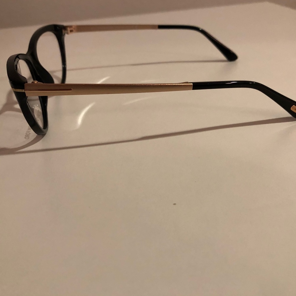 Sunglasses - image 3